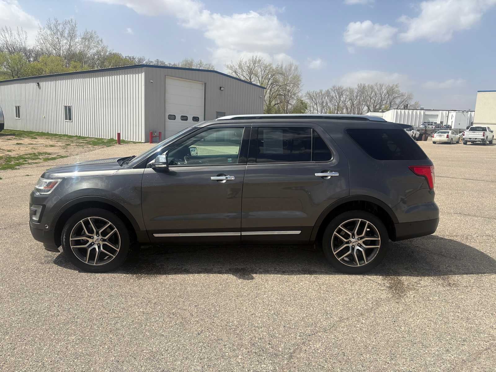 2017 Ford Explorer Platinum