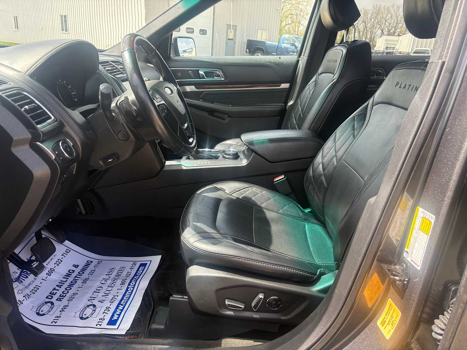 2017 Ford Explorer Platinum