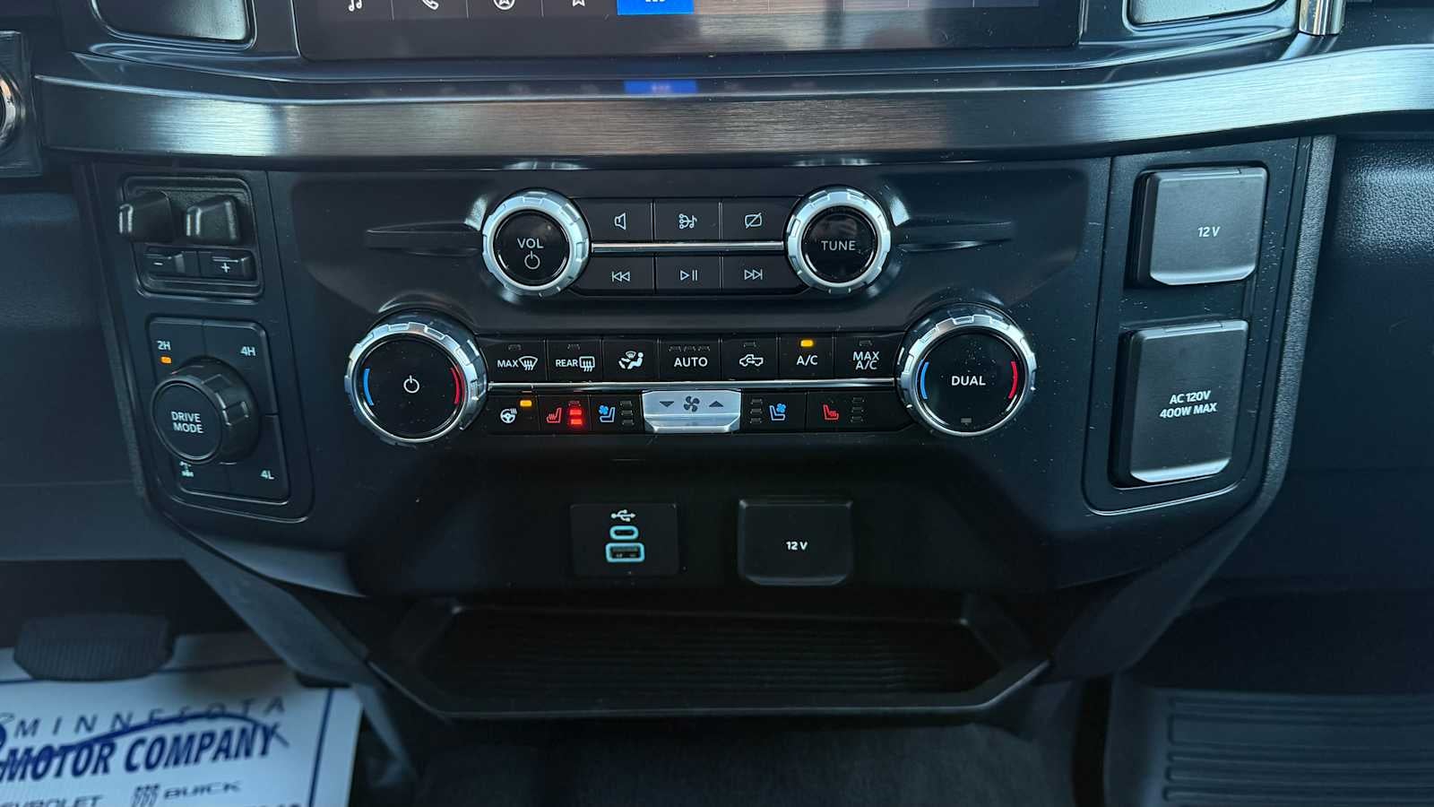 2024 Ford Super Duty F-350 SRW LARIAT