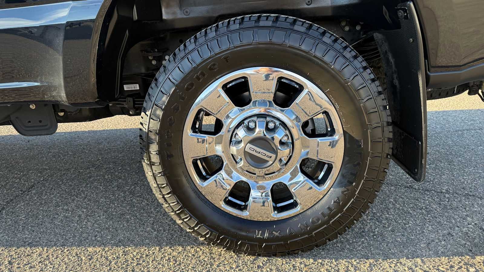 2024 Ford Super Duty F-350 SRW LARIAT