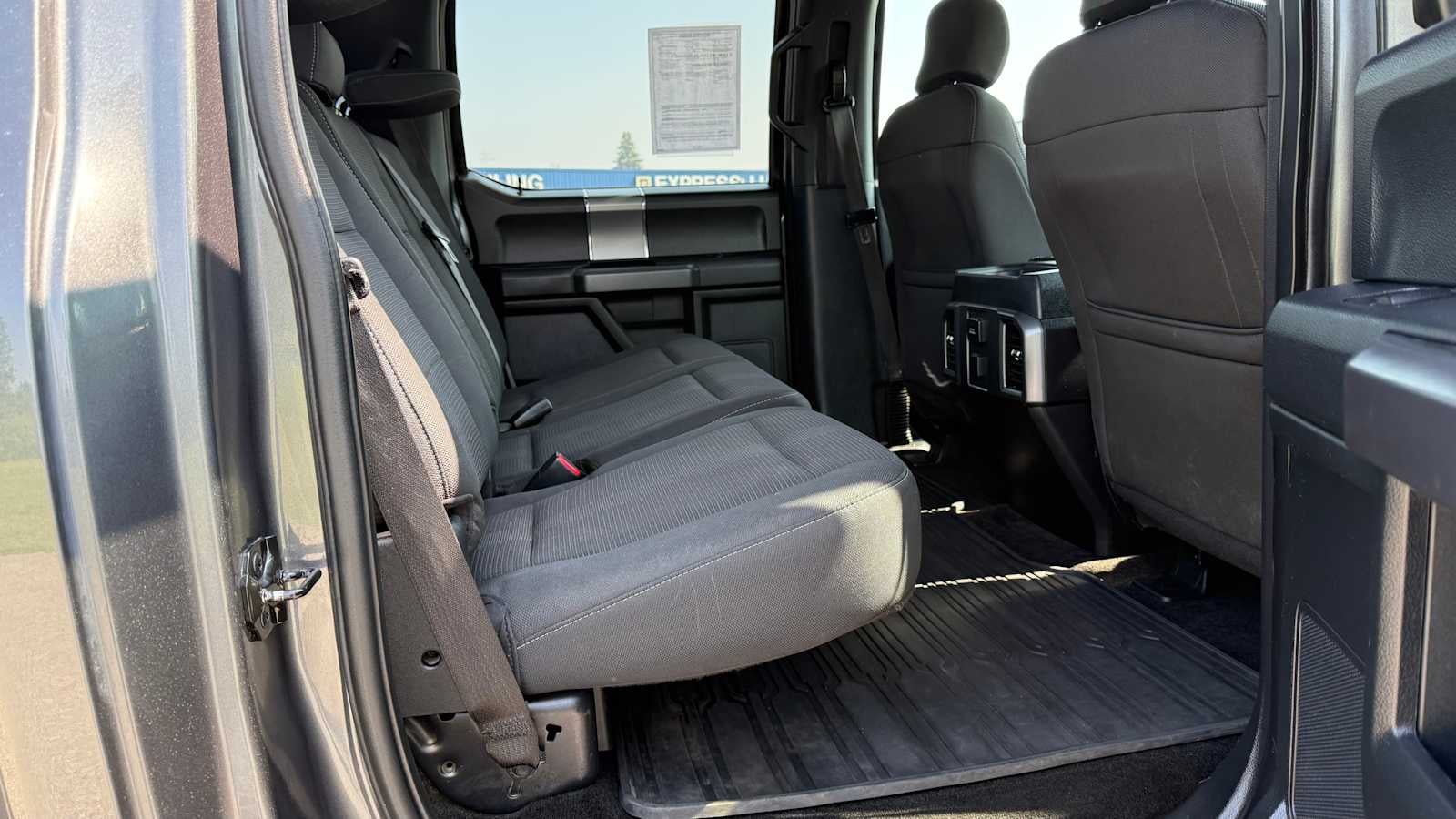 2015 Ford F-150 XLT w/HD Payload Pkg