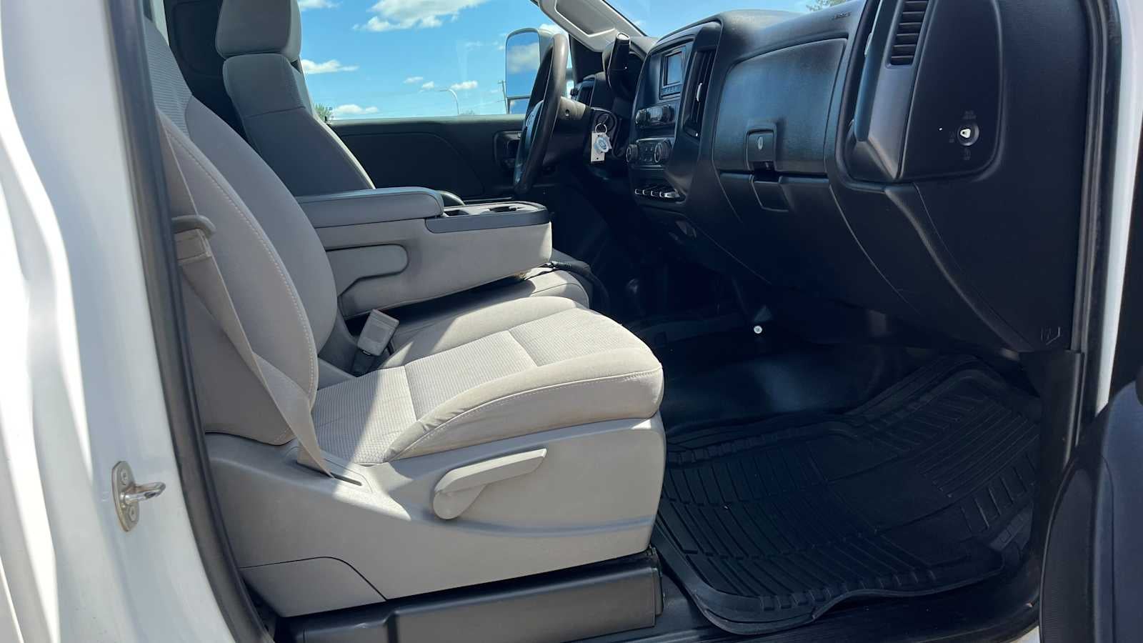 2015 Chevrolet Silverado 3500 HD Chassis Cab Work Truck