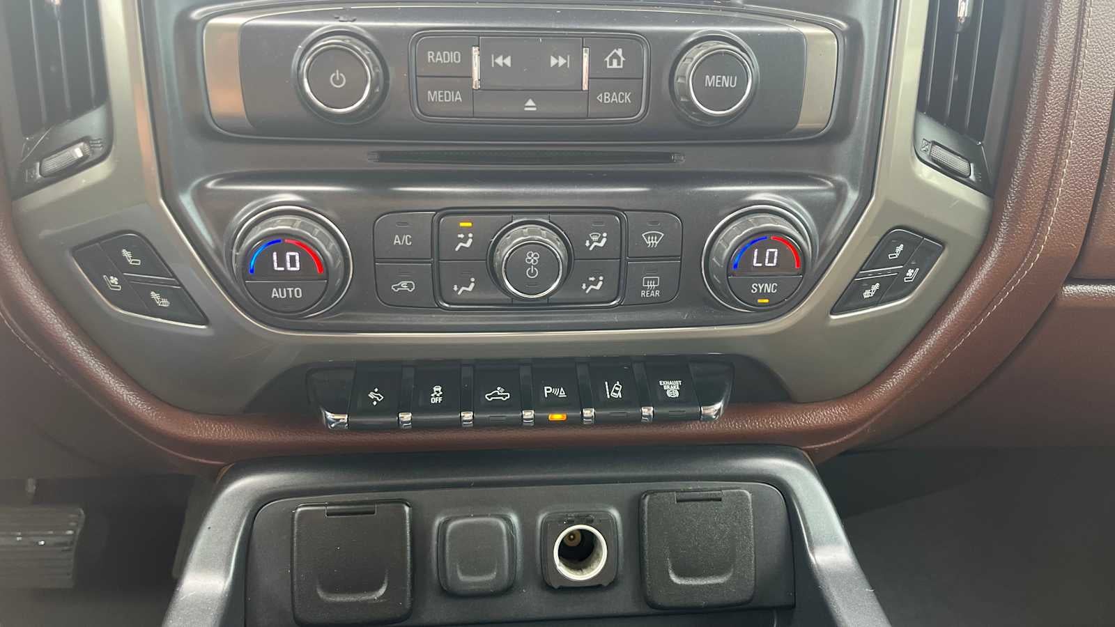 2016 Chevrolet Silverado 3500 HD High Country