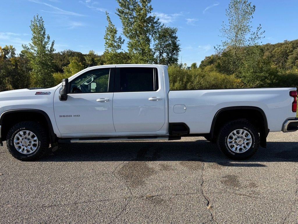 2024 Chevrolet Silverado 3500 HD LT
