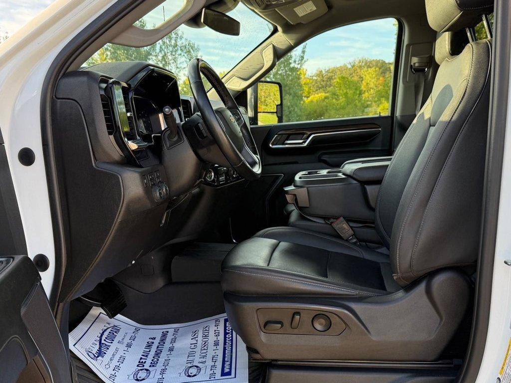2024 Chevrolet Silverado 3500 HD LT