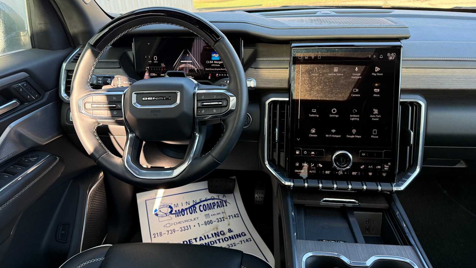 2024 GMC Acadia Denali