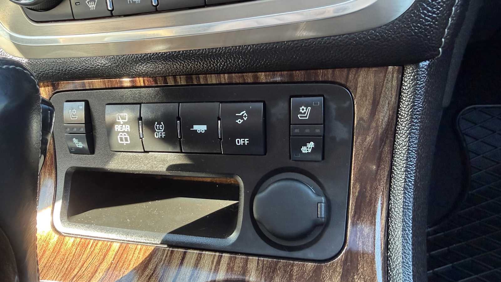 2013 GMC Acadia Denali