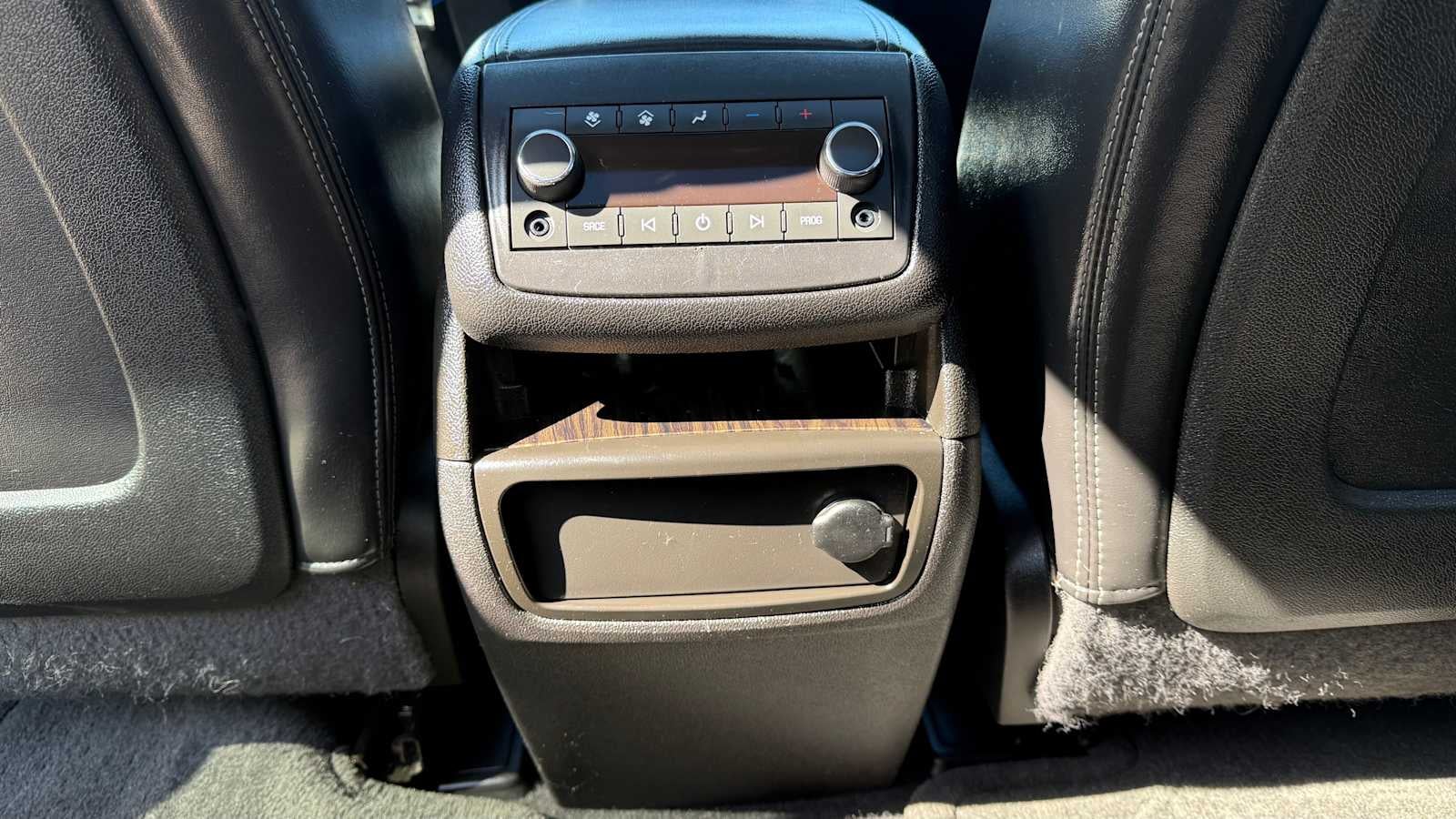 2013 GMC Acadia Denali