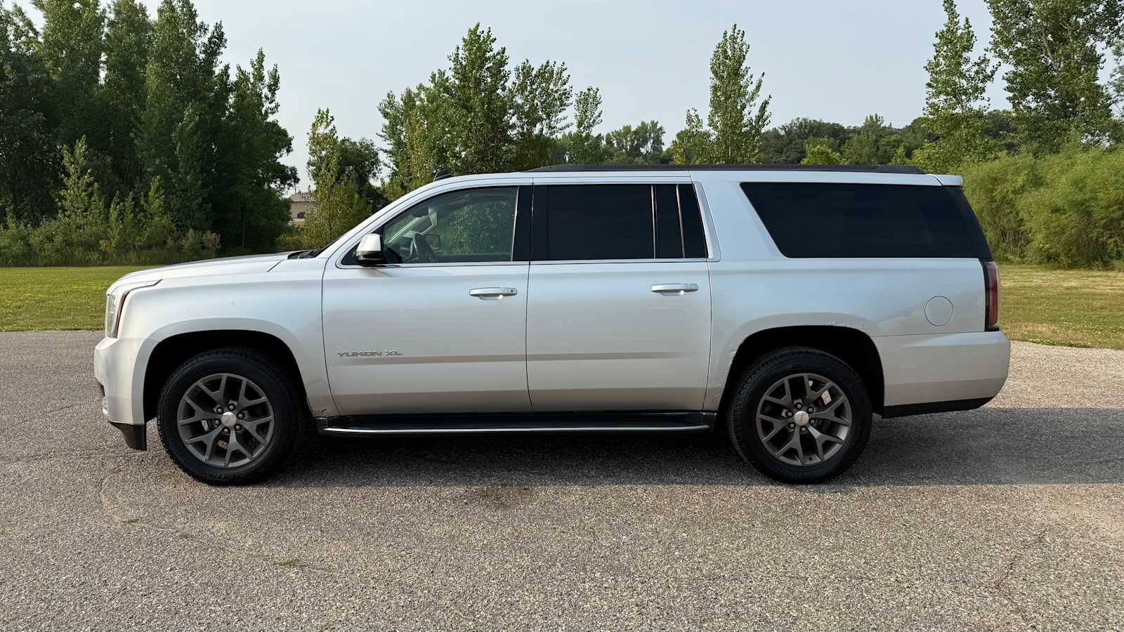 2015 GMC Yukon XL SLT