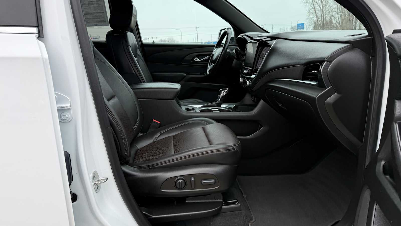 2022 Chevrolet Traverse High Country