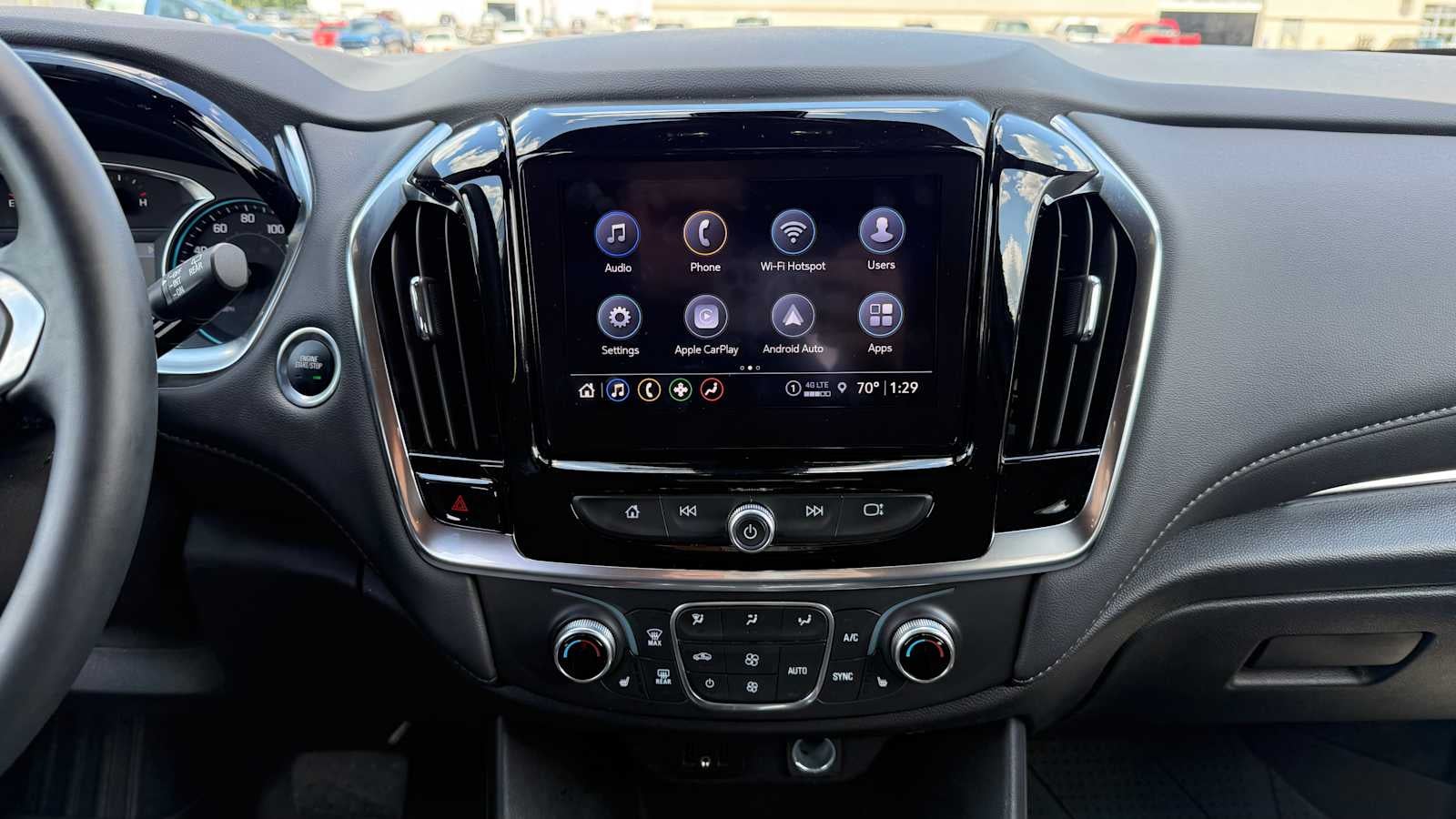 2024 Chevrolet Traverse Limited LT Cloth