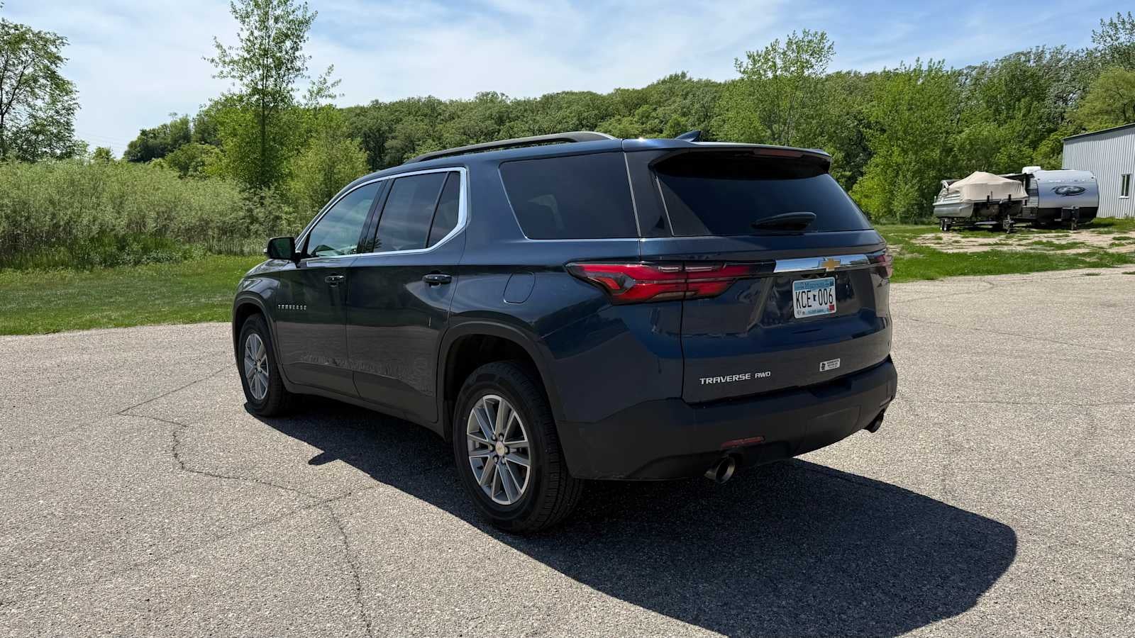 2023 Chevrolet Traverse LT Cloth