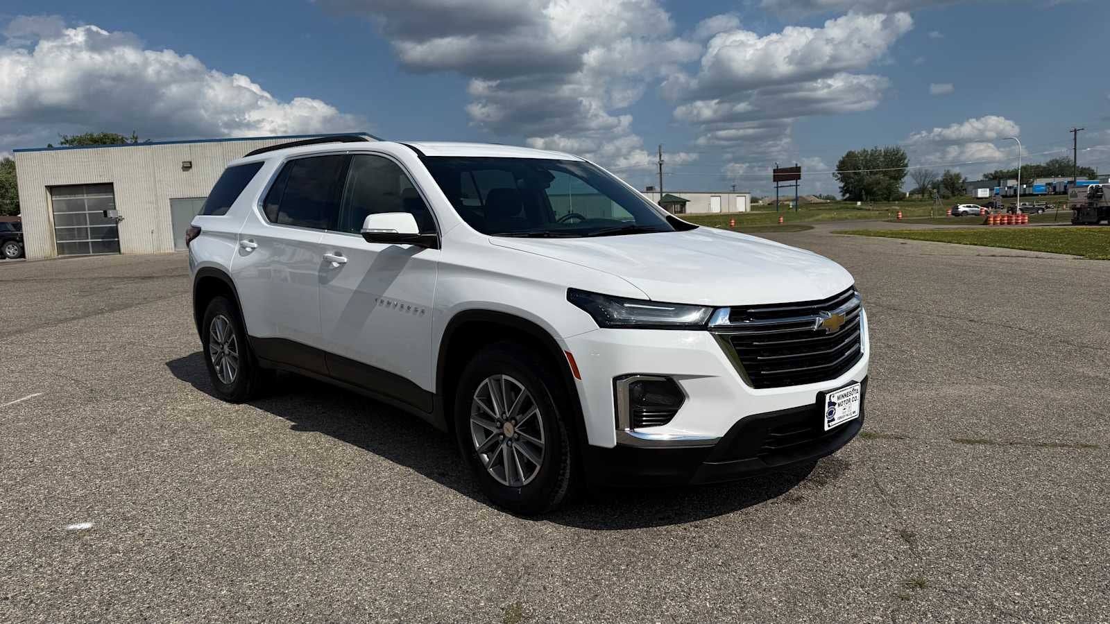 2023 Chevrolet Traverse LT Leather