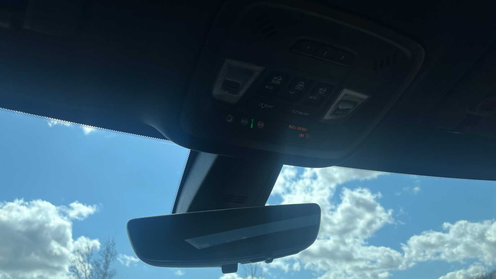 2022 Chevrolet Traverse Premier