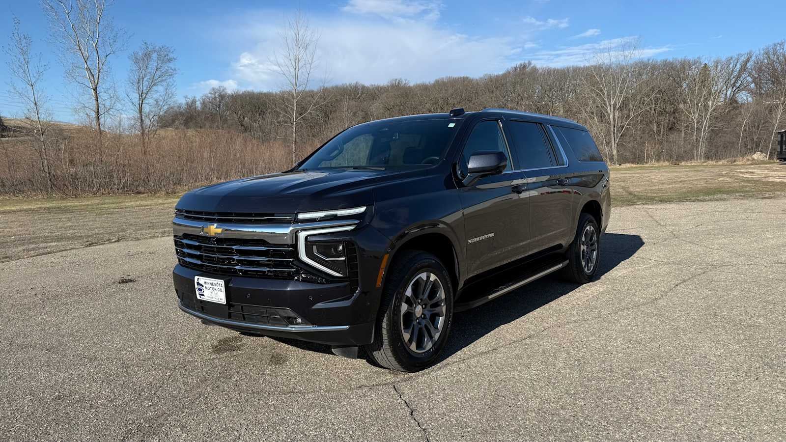 2025 Chevrolet Suburban LT