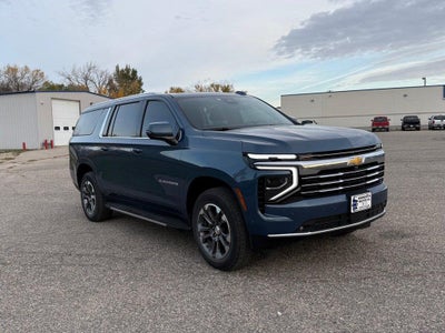 2025 Chevrolet Suburban LT