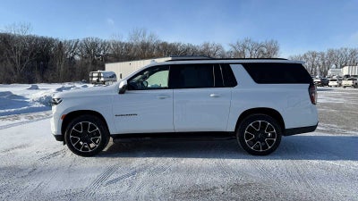 2024 Chevrolet Suburban RST