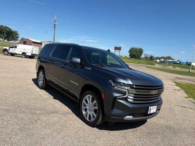 2021 Chevrolet Suburban High Country