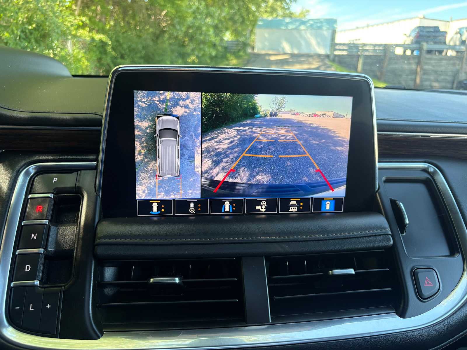 2021 Chevrolet Suburban High Country