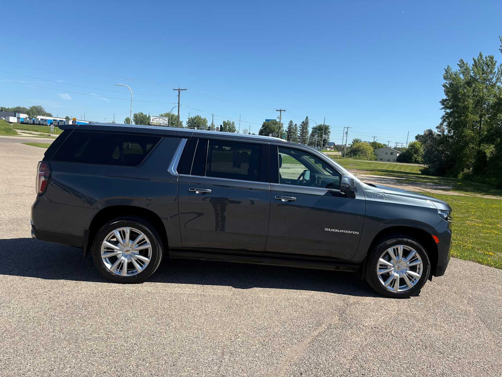 2021 Chevrolet Suburban High Country