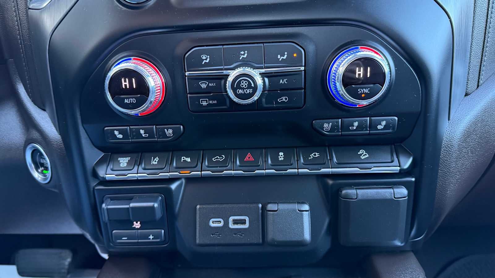 2021 GMC Sierra 3500 HD Denali