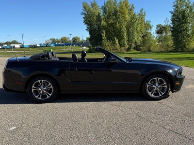 2014 Ford Mustang V6