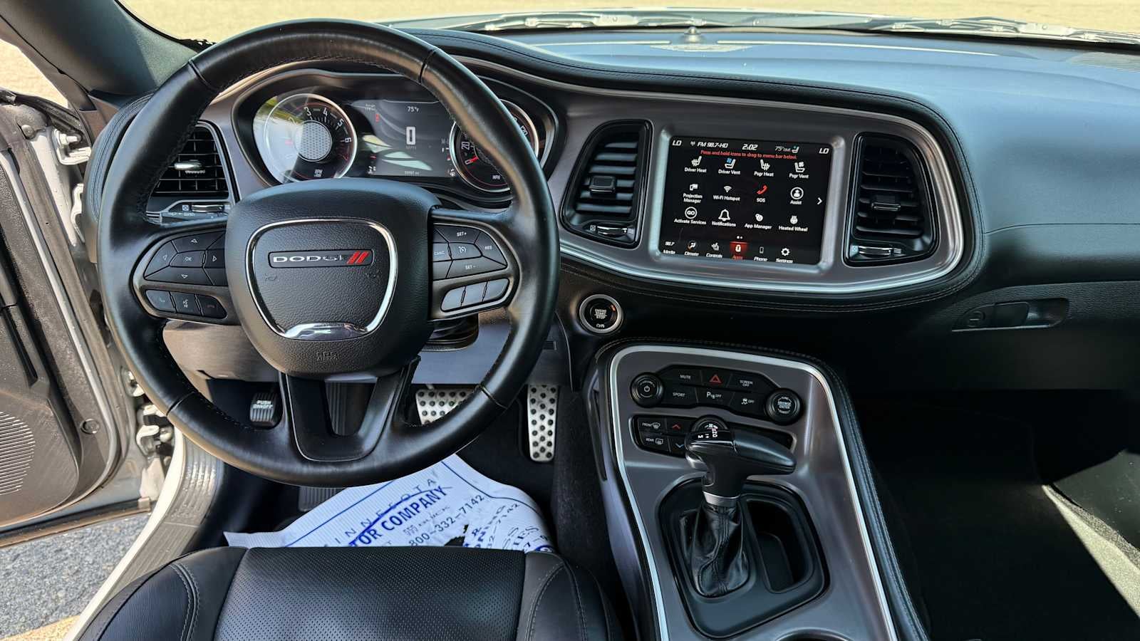 2022 Dodge Challenger SXT