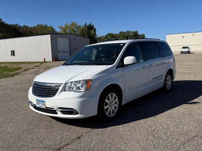 2014 Chrysler Town & Country Touring