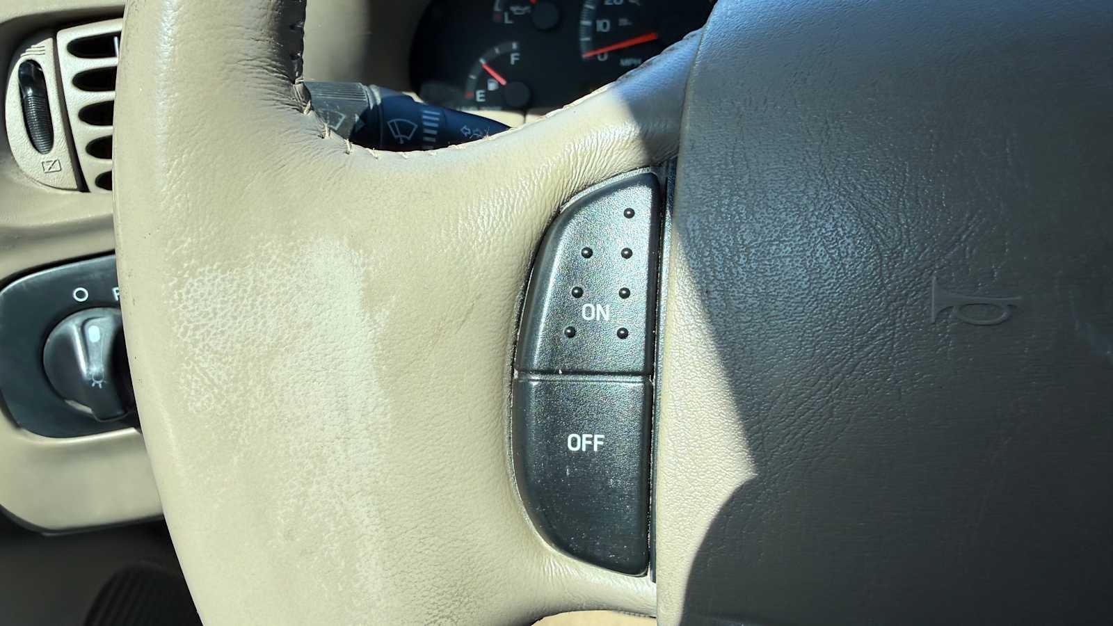 2004 Ford F-150 Heritage XL