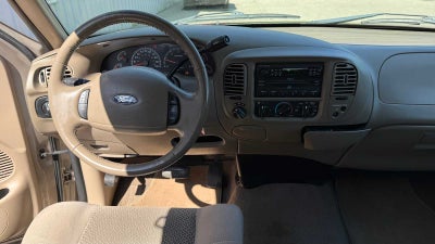 2004 Ford F-150 Heritage XL
