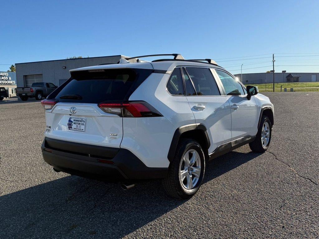 2020 Toyota RAV4 XLE