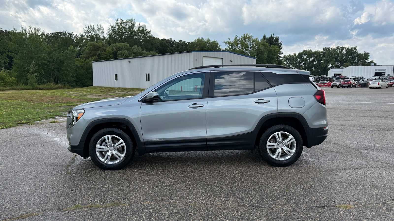 2024 GMC Terrain SLE