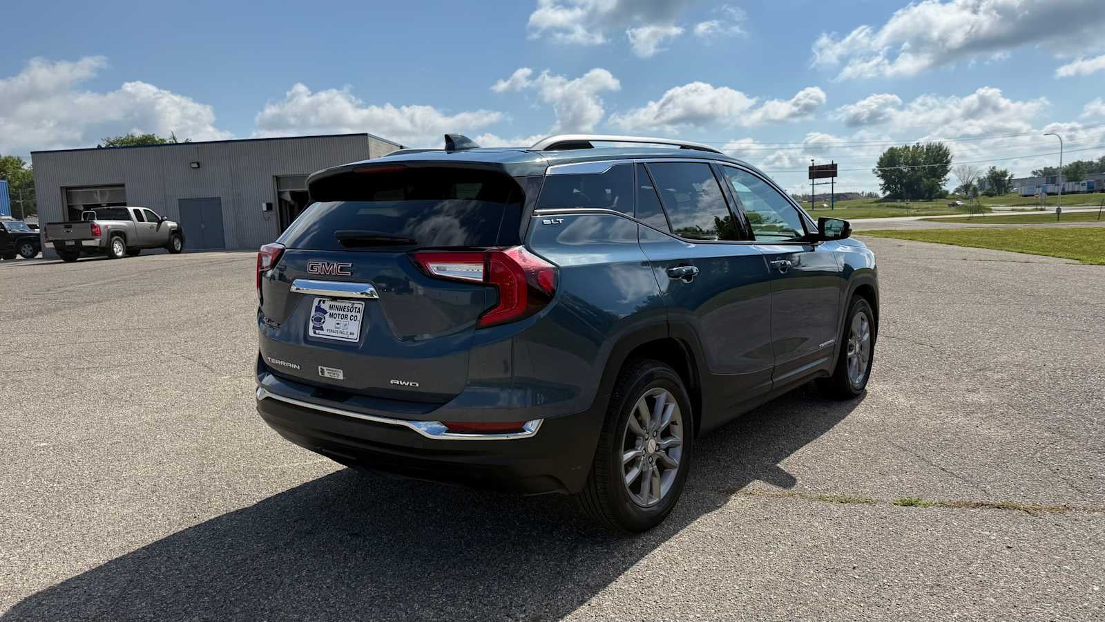 2024 GMC Terrain SLT