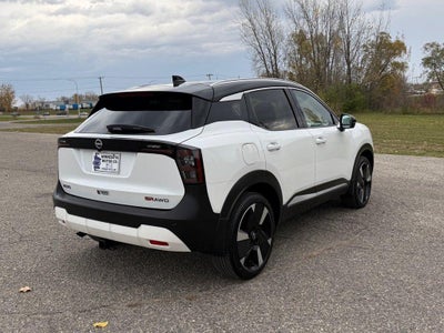 2025 Nissan Kicks SR