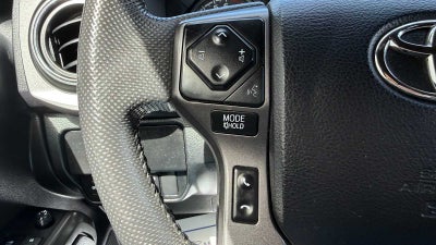 2022 Toyota Tacoma 4WD SR5