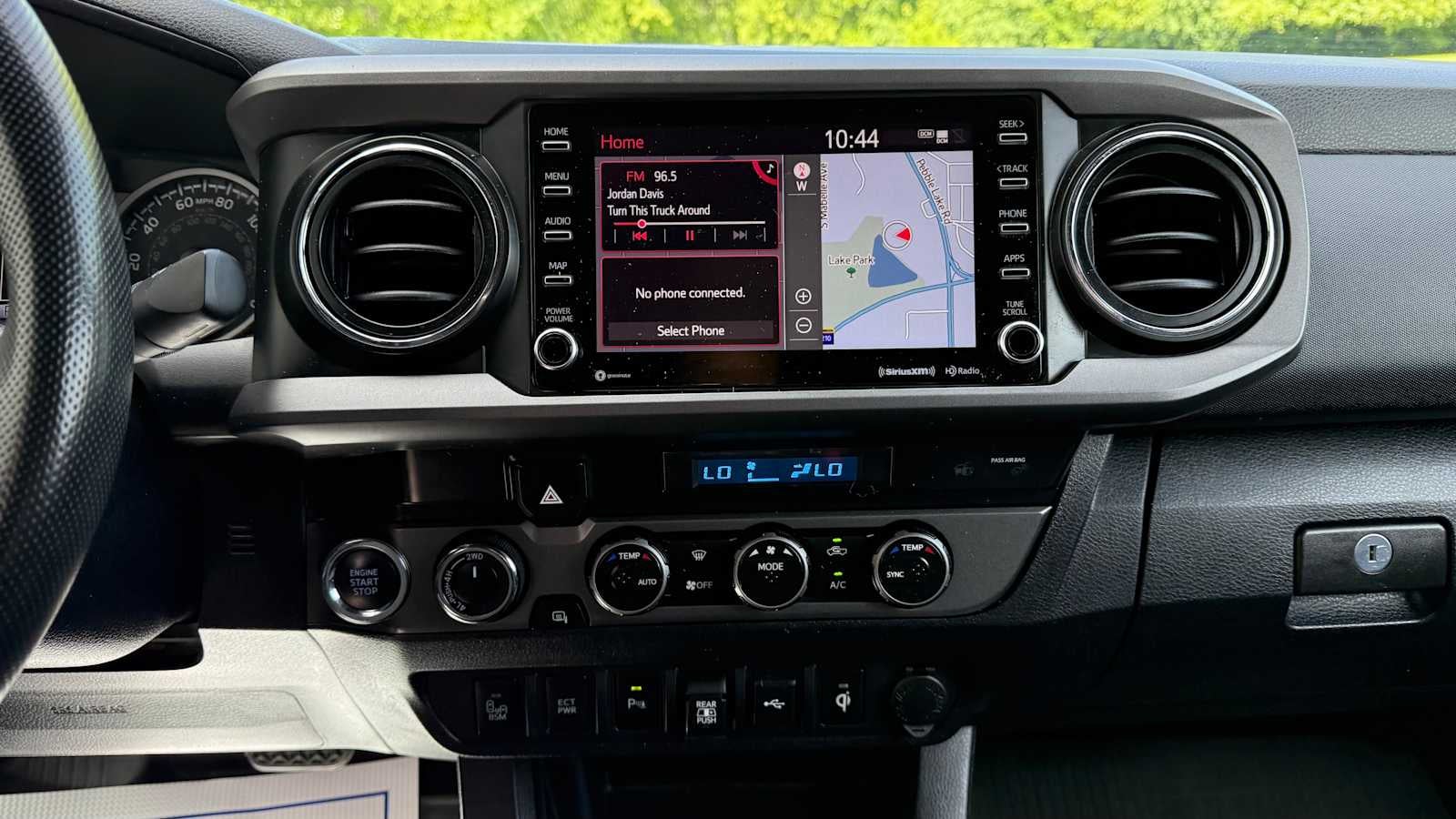 2022 Toyota Tacoma 4WD SR5