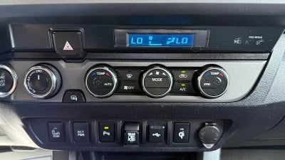 2022 Toyota Tacoma 4WD SR5