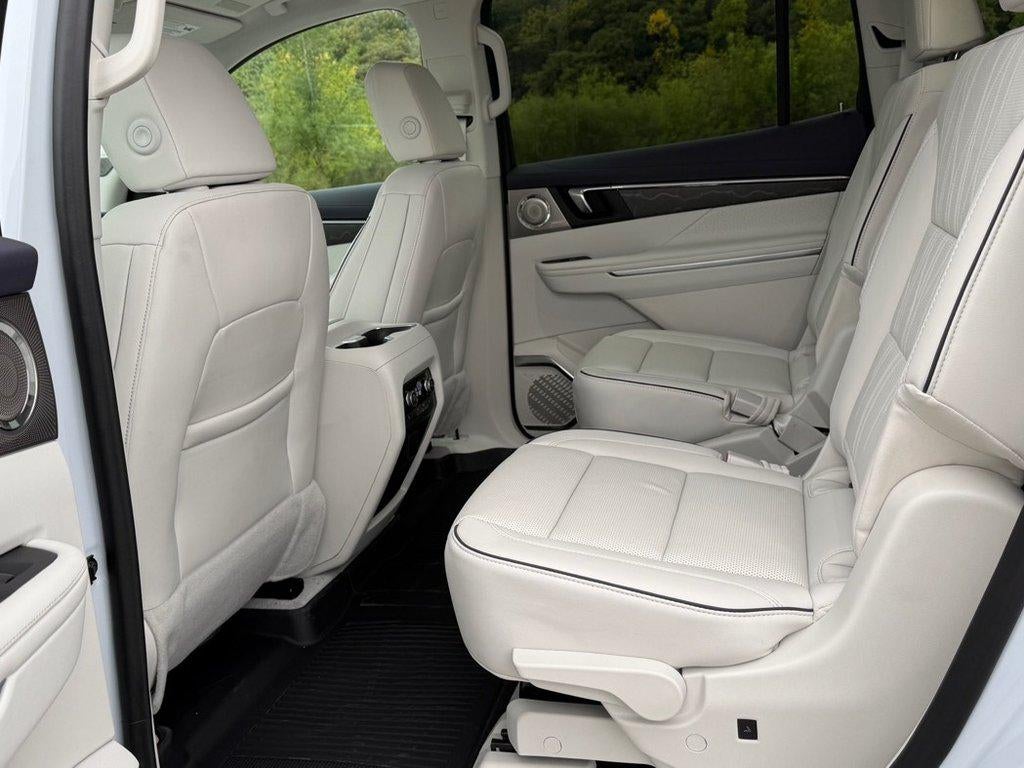 2027 Buick Enclave Avenir