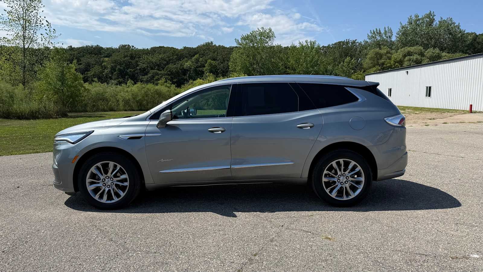 2024 Buick Enclave Avenir