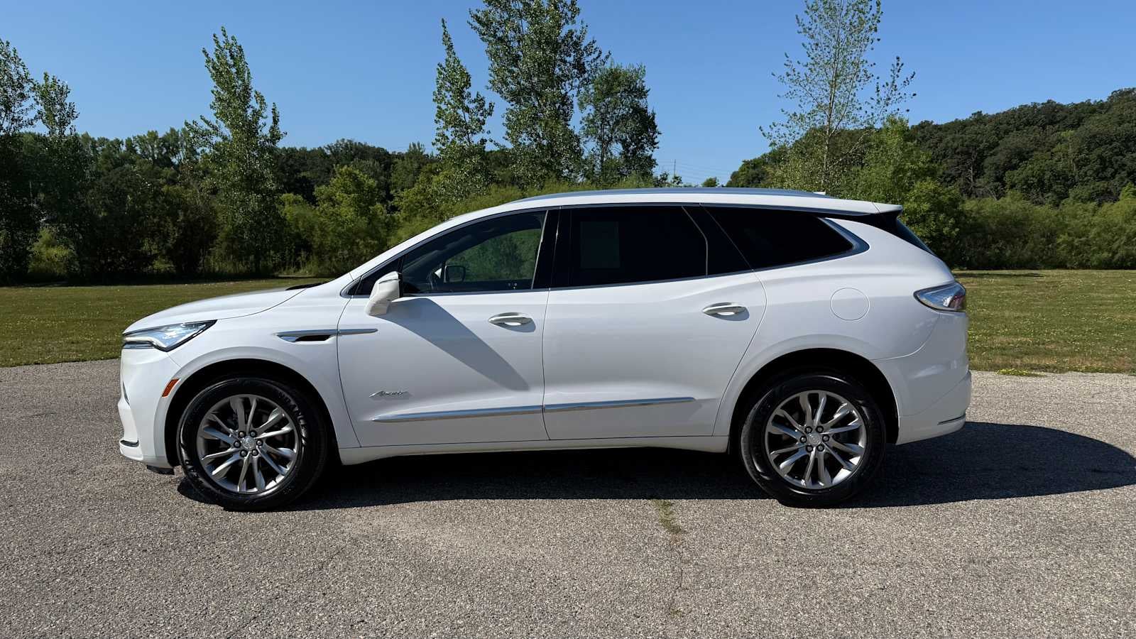 2022 Buick Enclave Avenir