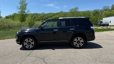 2017 Toyota 4Runner SR5