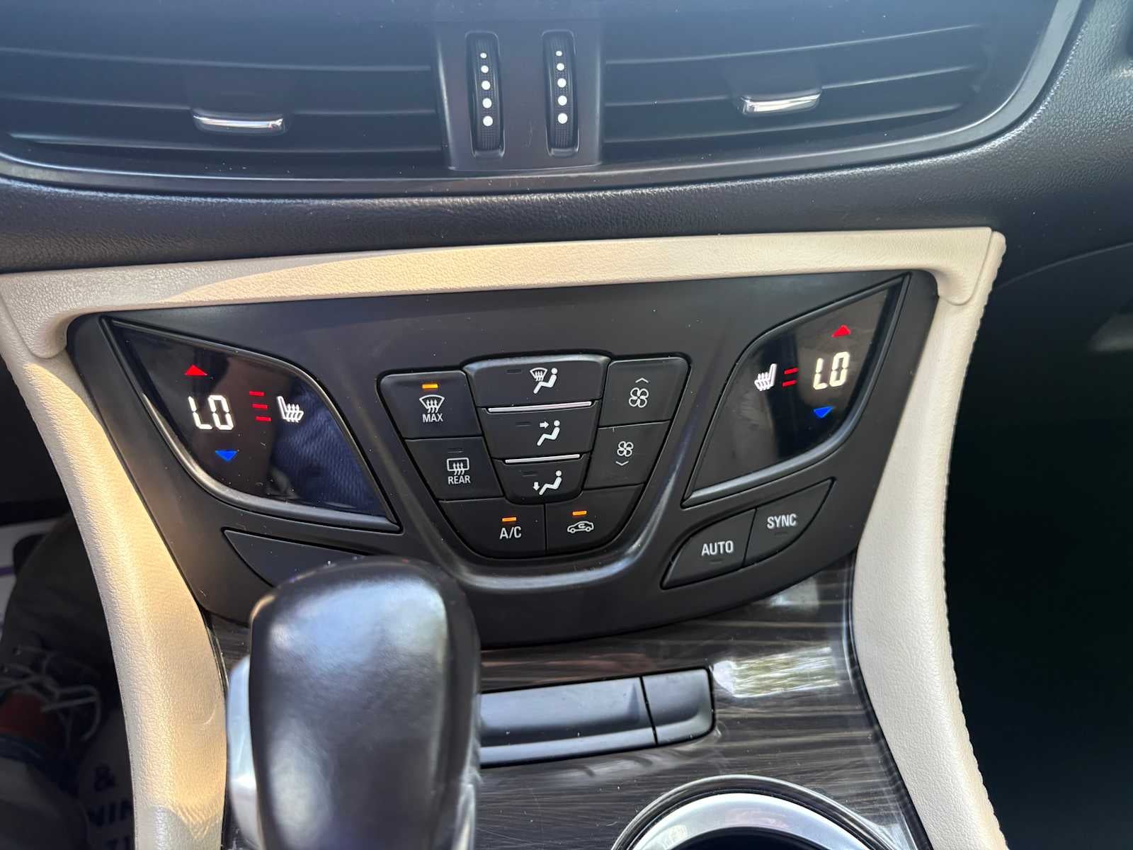 2020 Buick Envision Premium