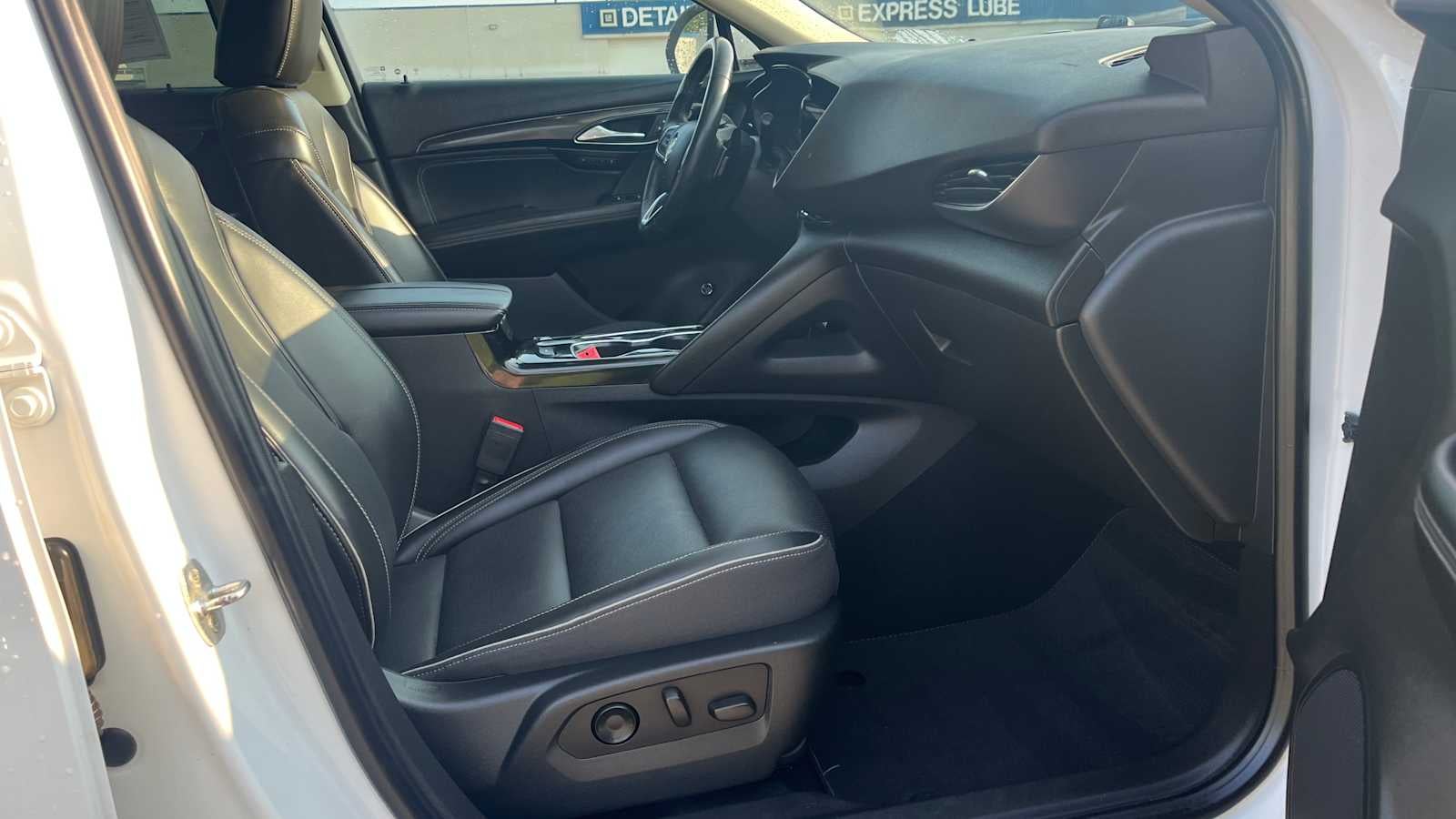 2022 Buick Envision Essence